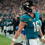 lawrence,-mahomes-have-big-rushing-performances