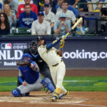 mlb-playoffs-2025:-brewers-use-home-run-barrage-to-roll-over-cubs,-take-2-0-nlds-lead