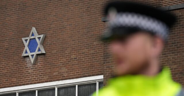 police-were-warned-about-manchester-synagogue-terrorist-becoming-‘radicalised’:-report