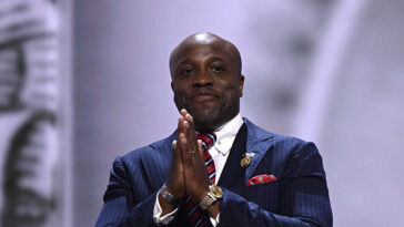 rep.-wesley-hunt-vows-to-‘fight-for-texas’-entering-senate-race