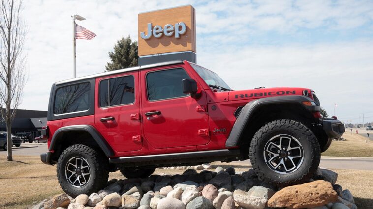 jeep-and-chrysler-parent-stellantis-confirms-data-breach