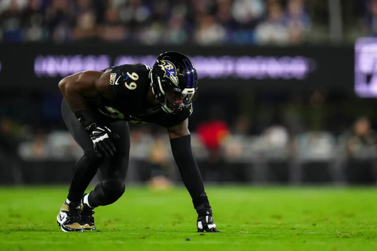 chargers-reportedly-trading-for-ravens-edge-rusher-odafe-oweh-in-exchange-for-s-alohi-gilman