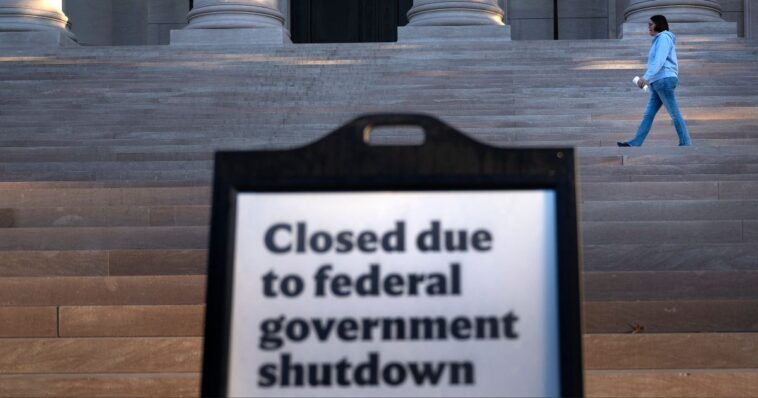 even-washington-post-slams-democrats-over-shutdown:-‘this-is-how-entitlement-programs-work’