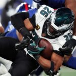 eagles-rt-johnson-calls-for-‘less-predictable’-attack