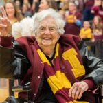 sister-jean,-loyola-chicago’s-beloved-basketball-chaplain-and-ncaa-sensation,-dies-at-106