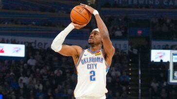 cheat-sheet:-2025-26-nba-player-rankings,-schedule-grid,-more