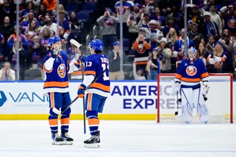 matthew-schaefer-shines-for-islanders-as-he-scores-first-goal-of-nhl-career
