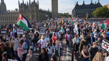 leftists-take-to-streets-to-protest-end-of-genocide