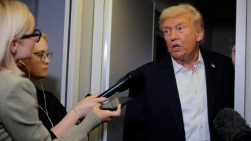 trump-declines-to-commit-to-two-state-solution-after-historic-gaza-peace-deal:-‘we’ll-have-to-see’