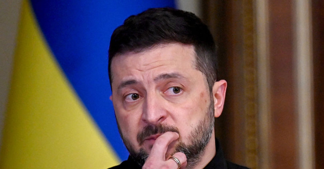 poll:-75-percent-of-ukrainians-want-zelensky-out-of-office-after-the-war