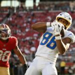 vikings-vs.-chargers-prediction:-‘thursday-night-football’-week-8-picks,-odds,-props