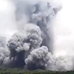 wild-footage-shows-volcano-erupting-in-philippines