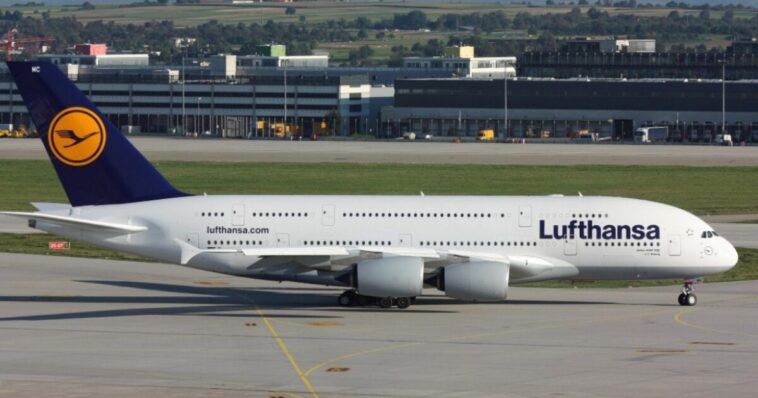 indian-illegal-alien-charged-with-assault-with-a-dangerous-weapon-after-stabbing-minor-teens-on-flight-from-chicago-to-germany