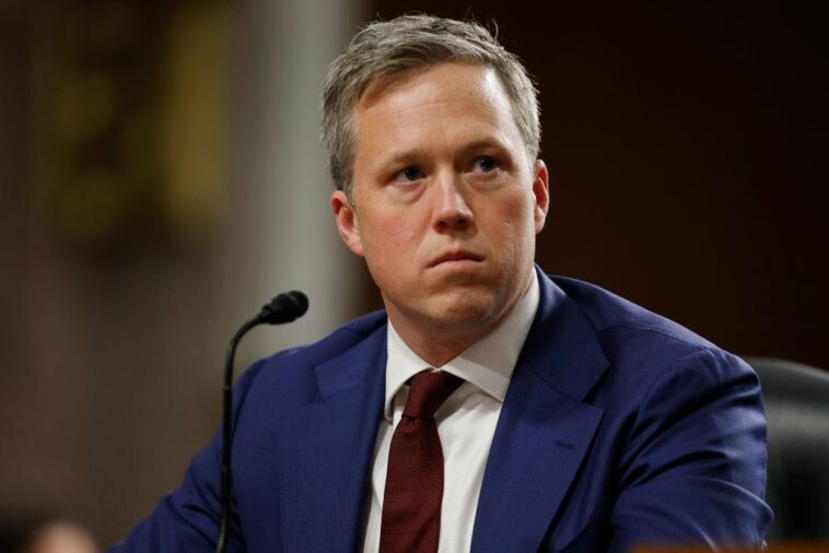 ‘flying-ieds’:-army-sec-calls-drones-‘the-threat-of-humanity’s-lifetime’