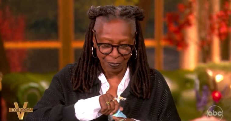 watch:-whoopi-goldberg-furious-when-‘the-view’-co-host-passes-her-a-correction-note-about-trump