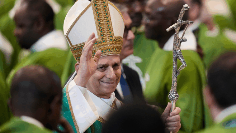 pope-leo-xiv-strongly-supports-us-bishops’-condemnation-of-trump-immigration-raids:-‘extremely-disrespectful’