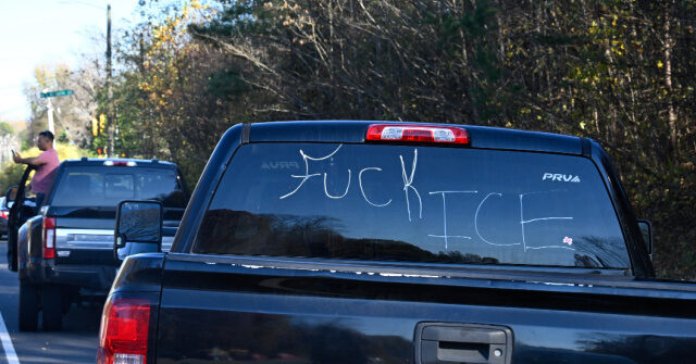 report:-migrant-activists-attacking-ice-and-cbp-officers-with-autos