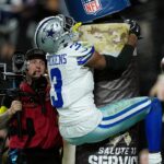 cowboys-star’s-big-performance-in-win-leaves-jerry-jones-impressed:-‘a-ballet’