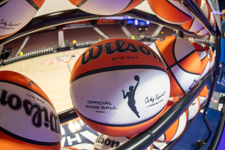report:-wnba’s-cba-proposal-would-increase-maximum-salary-from-$250k-to-more-than-$1.1m