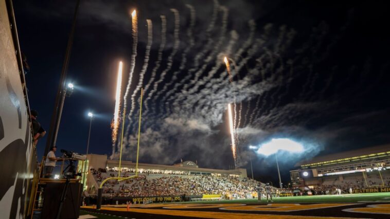 -fireworks-for-a-field-goal?-only-in-the-bottom-10