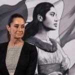 claudia-sheinbaum-records-lowest-approval-of-41%-in-one-year-of-government-amid-discontent-over-security,-economy,-corruption,-and-police-repression-during-the-november-15-march-in-mexico-city