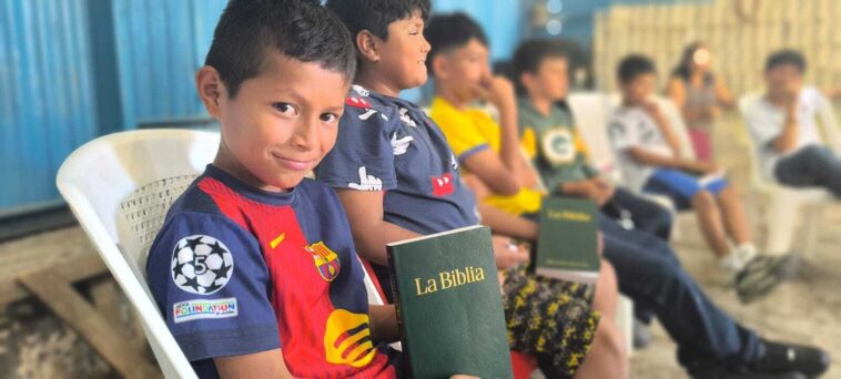 in-88-countries-the-bible-is-restricted-or-impossible-to-afford,-according-to-new-report