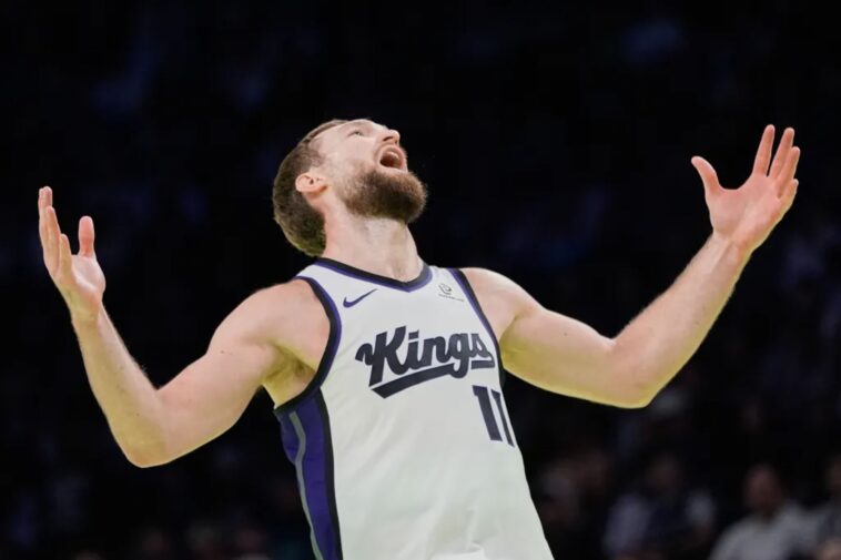 domantas-sabonis-out-with-partial-meniscus-tear-in-kings-crusher