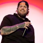 jelly-roll-unveils-dramatic-transformation-without-signature-beard-after-weight-loss