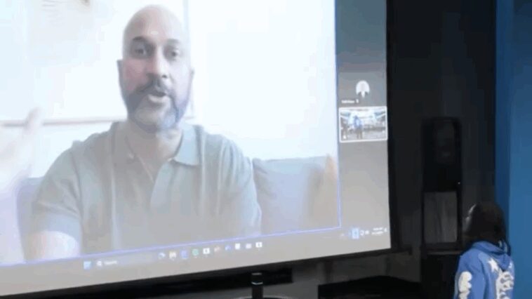 keegan-michael-key-talks-to-panthers-after-rico-dowdle’s-pump-fine