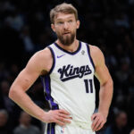 kings-star-domantas-sabonis-out-3-4-weeks-with-partially-torn-meniscus,-per-report