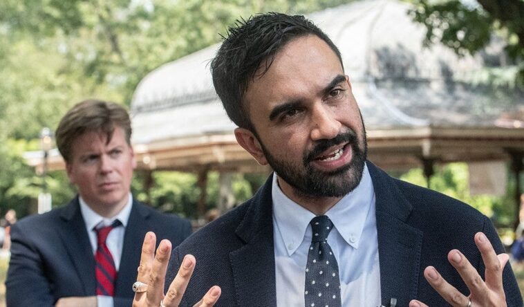 a-mob-targets-jews-—-and-mamdani-targets-the-synagogue