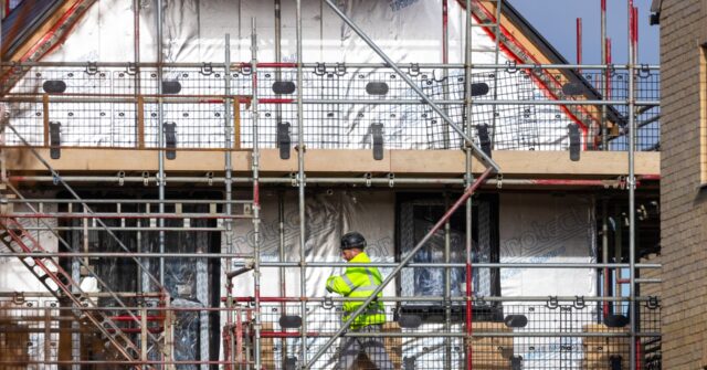 ice-operation-in-charlotte-exposes-huge-scale-of-illegal-migration-across-construction-industry