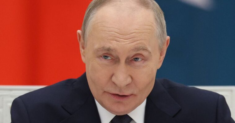 breaking:-putin-says-trump’s-thanksgiving-day-peace-proposal-could-finally-end-war-in-ukraine