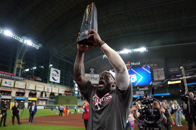 rangers-non-tender-playoff-hero-adolis-garcia-after-2-straight-rough-seasons