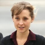 ‘smallville’-actress-allison-mack-shares-how-nxivm-leader-claimed-sex-was-needed-to-‘heal’-her