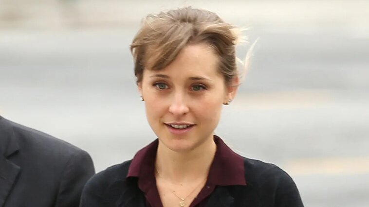 ‘smallville’-actress-allison-mack-shares-how-nxivm-leader-claimed-sex-was-needed-to-‘heal’-her