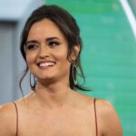 danica-mckellar-urges-families-to-‘keep-it-simple’-to-dodge-holiday-dinner-drama