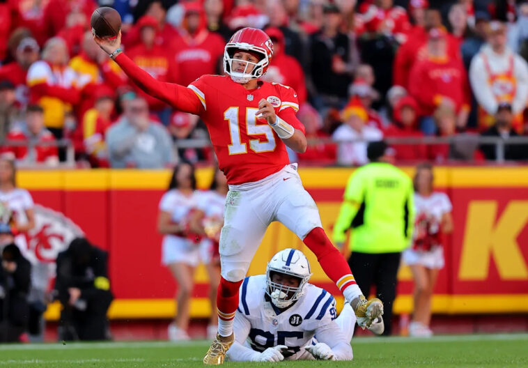 nfl-winners-and-losers:-chiefs-teeter-on-edge,-but-come-up-with-a-massive-ot-win-over-colts