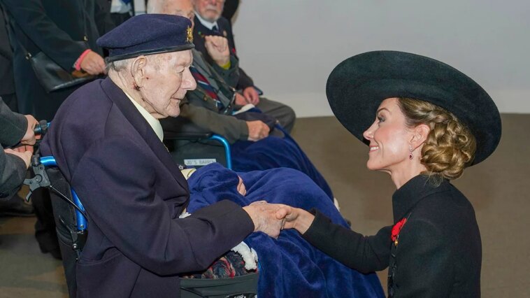 kate-middleton-learns-100-year-old-veteran’s-secret-to-longevity-during-royal-visit