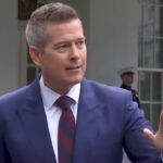 top-trump-official-starts-massive-online-debate-about-dressing-up-for-air-travel