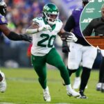 aaron-glenn-skirts-question-about-why-breece-hall-wasn’t-on-field-for-critical-jets-fourth-down