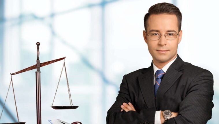 experts-say-ai-could-replace-the-jobs-of-not-only-humans,-but-also-lawyers