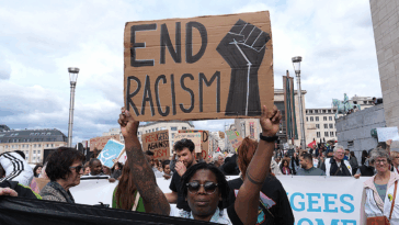 immigrant-math-teacher-says-he-was-branded-‘traitor’-to-people-of-color-for-questioning-woke-lessons