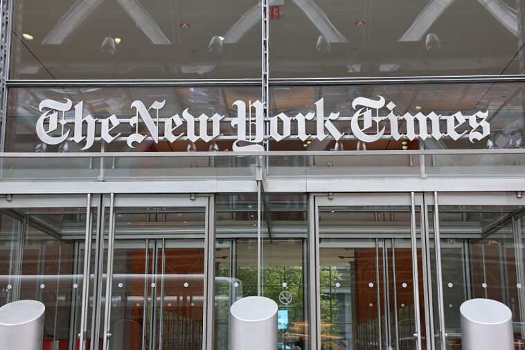 epstein-doc-dump-backfires-on-libs-again-–-shows-then-nyt-reporter-and-anti-trumper-tipping-off-epstein-as-investigators-sniffed-around