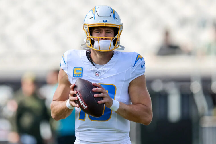 2025-fantasy-football-rankings:-justin-boone’s-top-quarterbacks-for-week-13