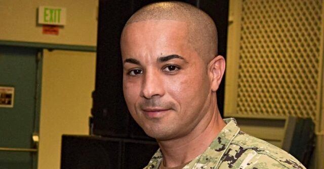 us.-navy-sailor-dies-while-rescuing-children-from-high-surf-in-hawaii