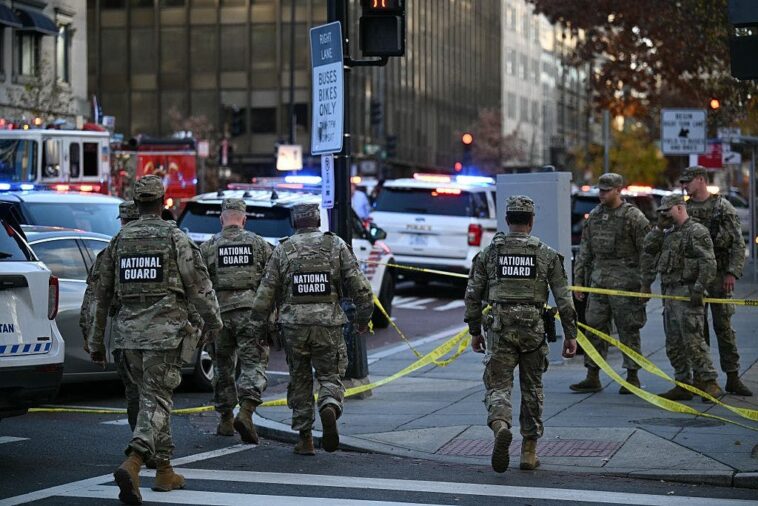 two-national-guard-troops-shot-and-killed-near-white-house,-suspect-in-custody