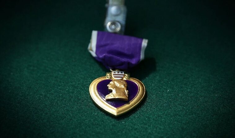 gabe-martinez-lost-his-legs-in-afghanistan-15-years-ago-here’s-what-thanksgiving-means-to-him.