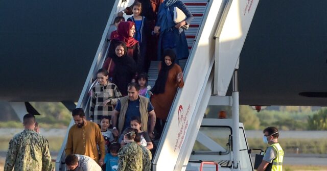 afghans-and-progressives-protest-trump’s-‘unfair’-entry-freeze