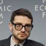 alex-soros-condemns-dc.-shooting:-‘hope-for-a-full-recovery’-of-the-national-guardsmen